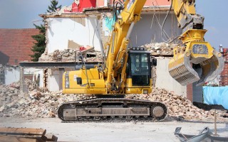 Boom di abusi edilizi in Italia, solo l'11% viene demolito