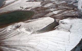 Nature conferma: la fusione del permafrost genera nuovi gas serra