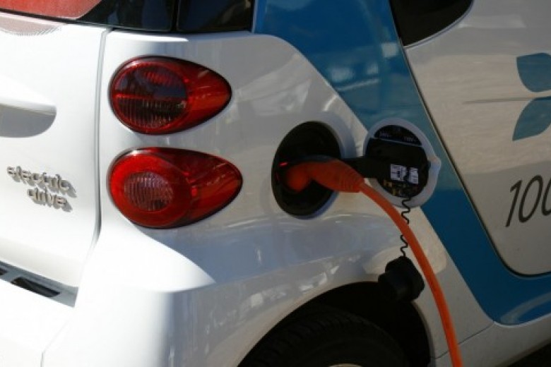 Auto Elettriche. Nel 2050 saranno l'80% dei veicoli circolanti