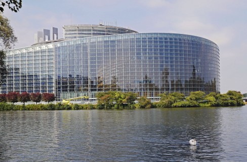 Case “green”: Direttiva approvata dal Parlamento europeo