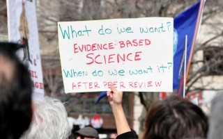 "March for Science", a Roma si sfila dal Pantheon a Campo de' Fiori