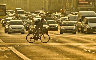 Traporti UE in ritardo sul clima